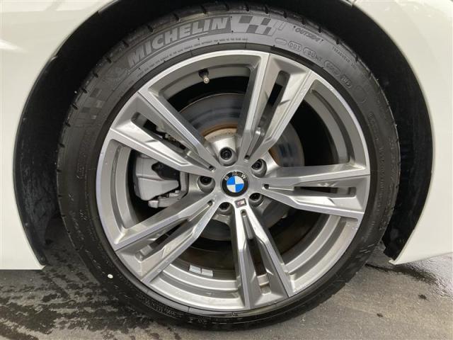 BMW【Z4 sDrive20i M Sport】のご紹介18